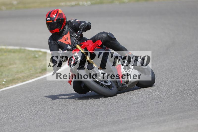 /37 09.08.2026  Pluess Motosport ADR/Freies Fahren/415